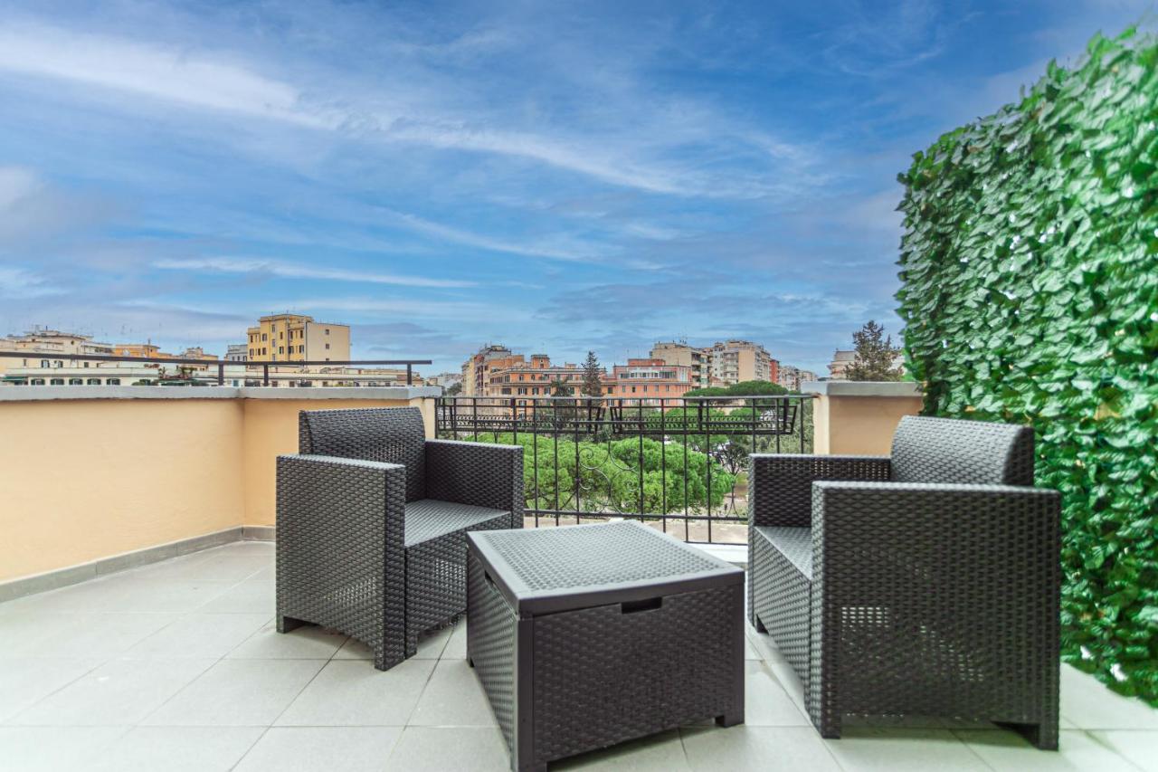 Re Di Rooftop * Rom